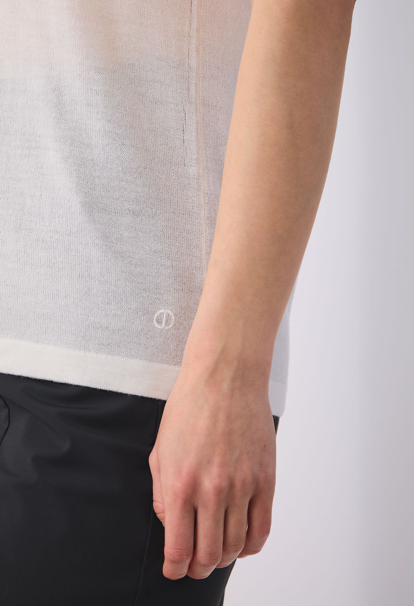 DANIEL S/S CREW TEE CHALK