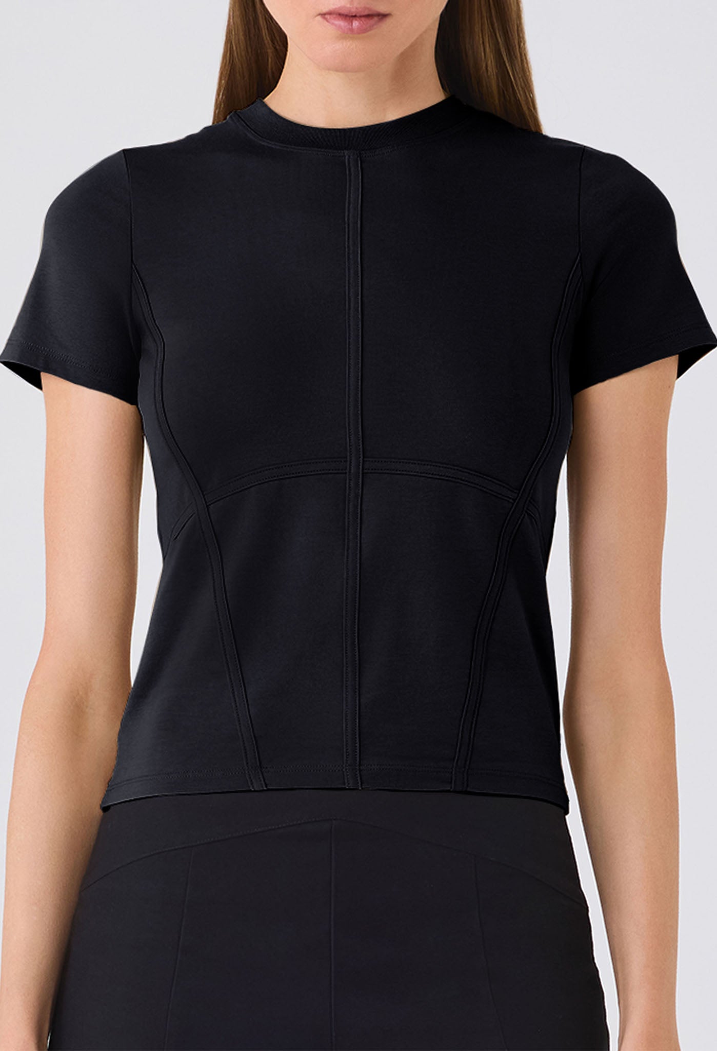 ELLIS SEAMED S/S TEE BLACK