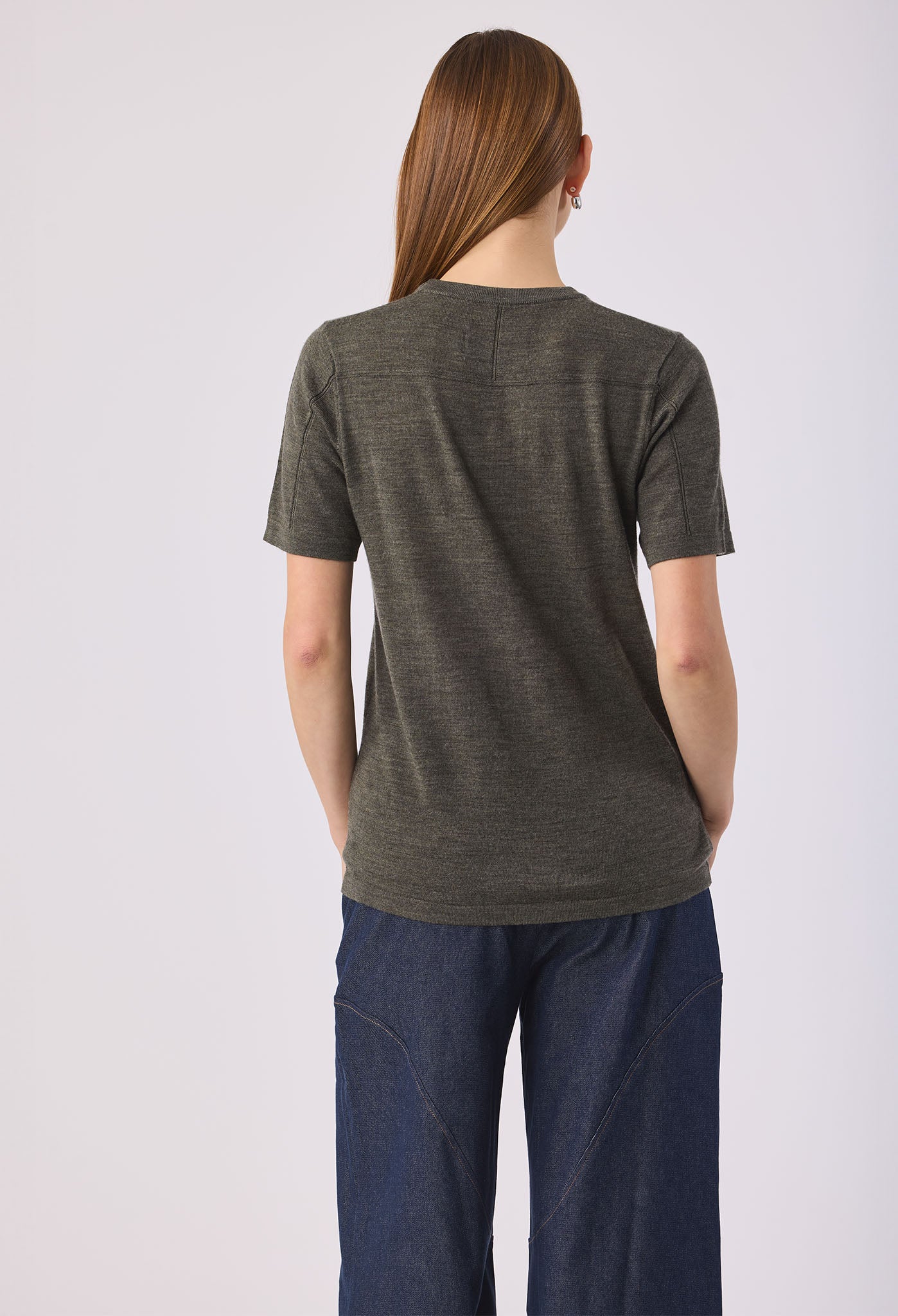 PHOEBE DEEP V S/S TEE ARMY